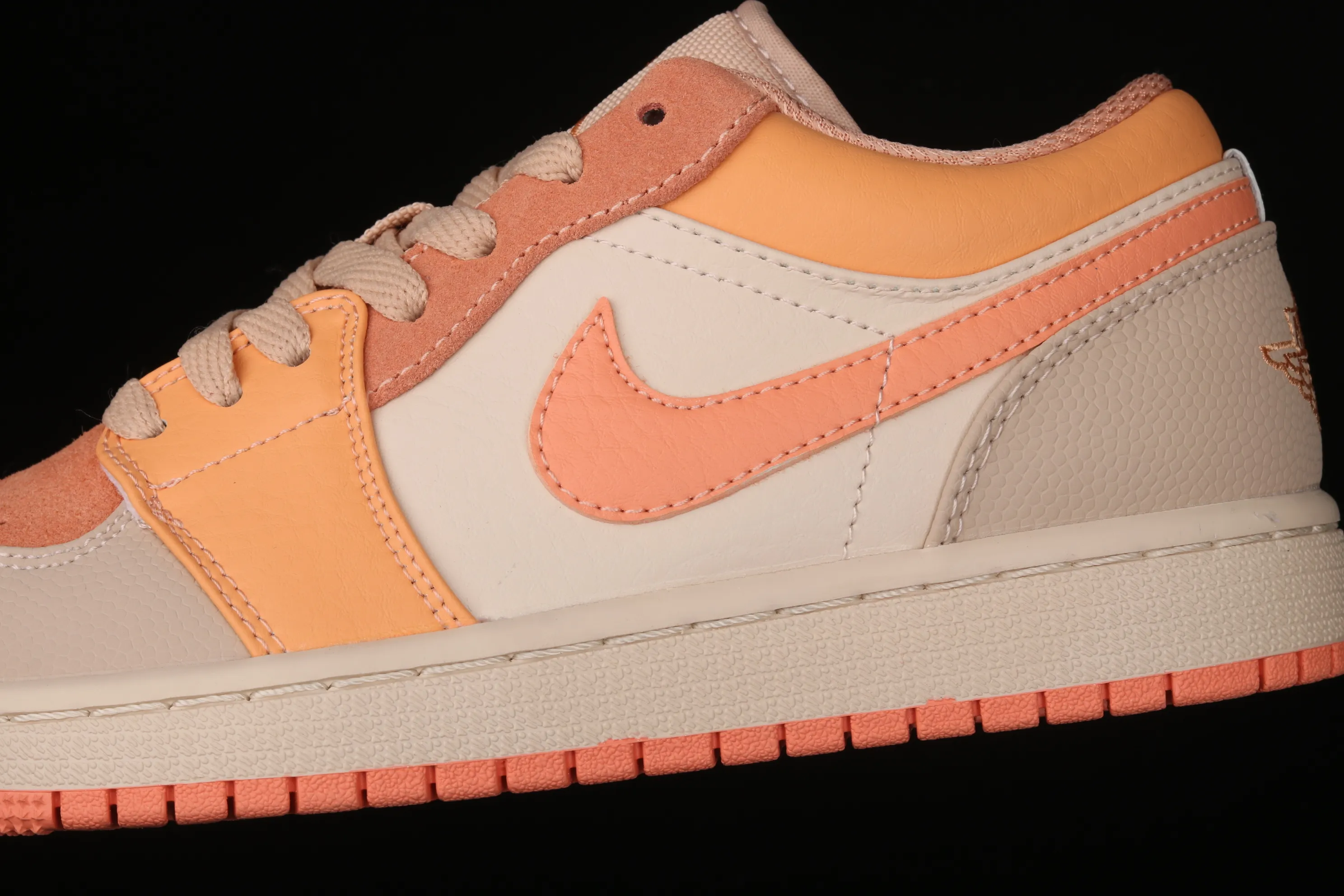All categories Air Jordan Jordan series basketball shoes Air Jordan 1 Low Air Jordan 1 Low AJ1 Joe 1 orange and pink stitching low-top versatile casual sports sneakers DH4271-800